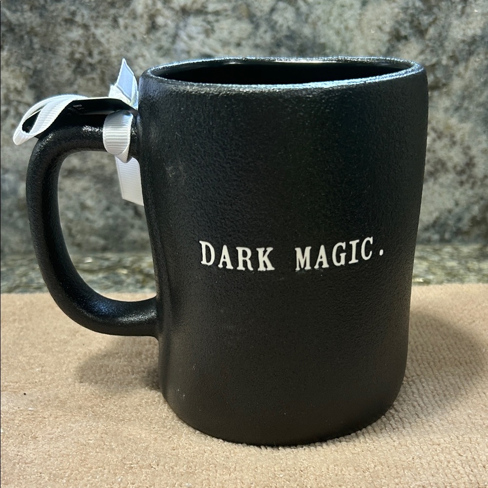 NWT Rae Dunn x Disney Villains “Dark Magic” Evil Queen Mug 16 oz